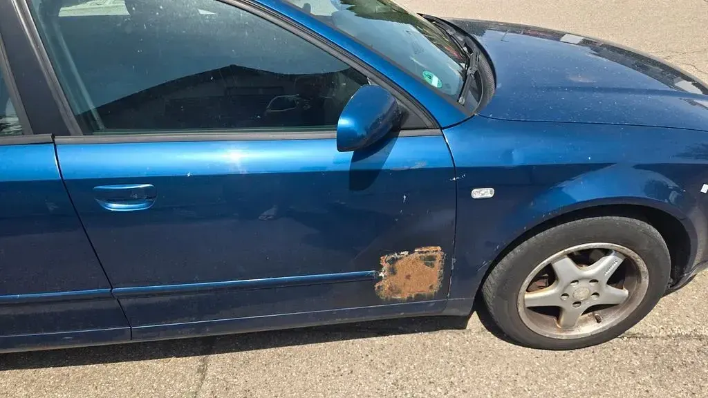 Gebraucht Audi A4 131 PS (96 kW) 2004 Blau Kombi
