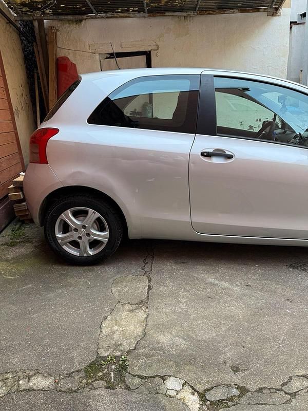 Gebraucht Toyota Yaris 69 PS (50 kW) 2007 Kleinwagen