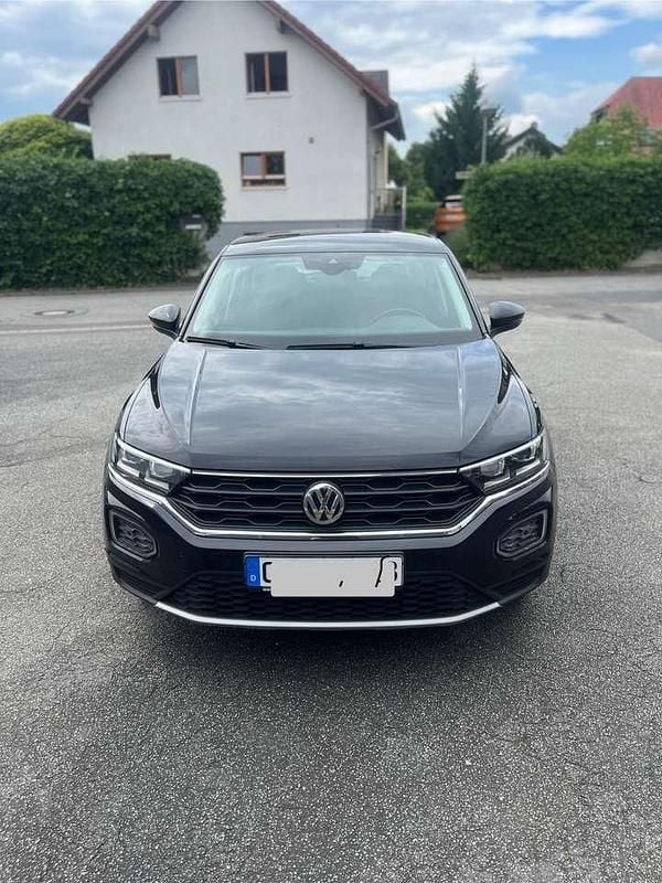 Schwarz Gebraucht 2020 VW T-Roc Style SUV | 20.500 € (Guter Preis) - Bild 1/4