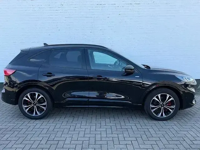 Gebraucht Ford Kuga ST-Line X 224 PS (164 kW) 2021 Schwarz SUV