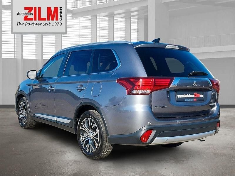 Gebraucht Mitsubishi Outlander Top 150 PS (110 kW) 2017 Grau SUV