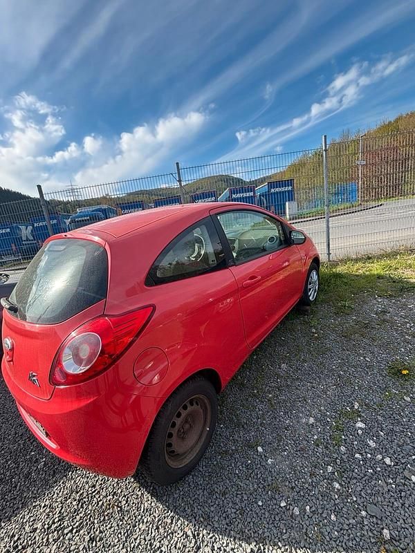 Gebraucht Ford Ka 69 PS (50 kW) 2009 Rot Kleinwagen