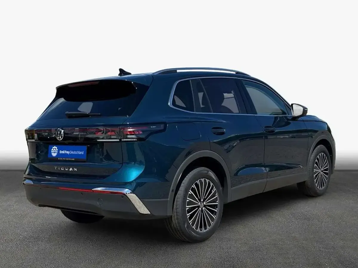 Neu VW Tiguan Elegance 150 PS (110 kW) 2025 Schwarz SUV