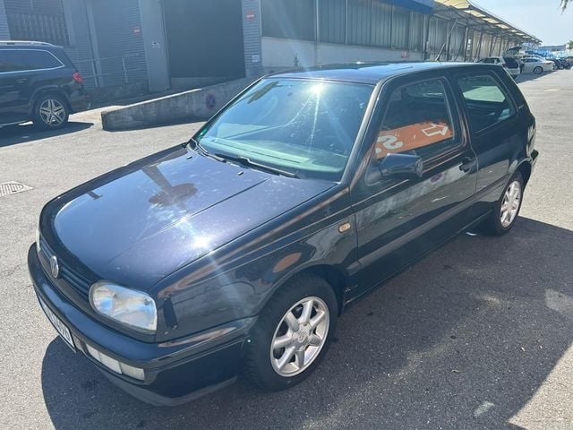 Schwarz Gebraucht 1996 VW Golf III Edition Kleinwagen | 1.250 € - Bild 1/4
