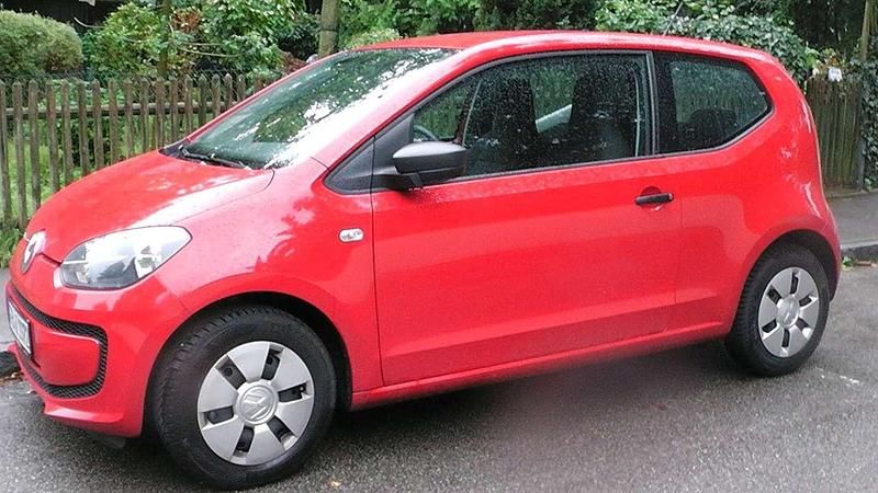 Rot Gebraucht 2016 VW up! Kleinwagen | 5.950 € (Fairer Preis) - Bild 1/1