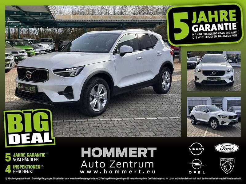 Gebraucht Volvo XC40 Core 163 PS (119 kW) 2024 Crystal weiß perleffekt (metallic) SUV