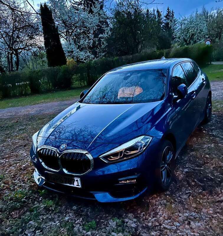 Gebraucht 2022 BMW 118 Sport Line Kleinwagen | 25.900 € (Fairer Preis) - Bild 1/4