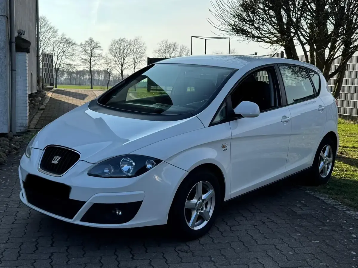 Używany Seat Altea 125 KM (91 kW) 2009 Biały Minivan