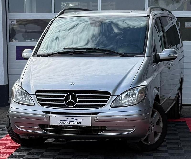 Silber Gebraucht 2008 Mercedes Viano Van / Kleinbus | 10.999 € (Superpreis) - Bild 1/4