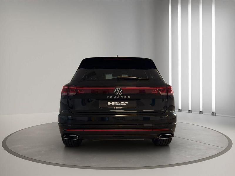 Gebraucht VW Touareg Elegance 231 PS (169 kW) 2024 Schwarz SUV