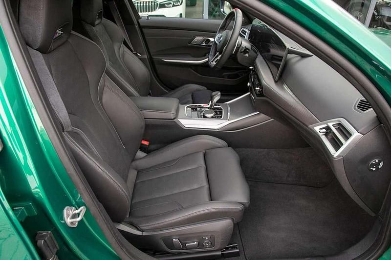 Gebraucht BMW M3 530 PS (389 kW) 2025 M isle of man grün metallic Kombi