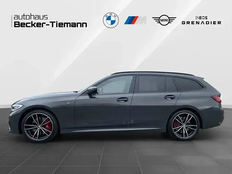 Używany BMW 320 Performance 190 KM (139 kW) 2022 Szary Kombi