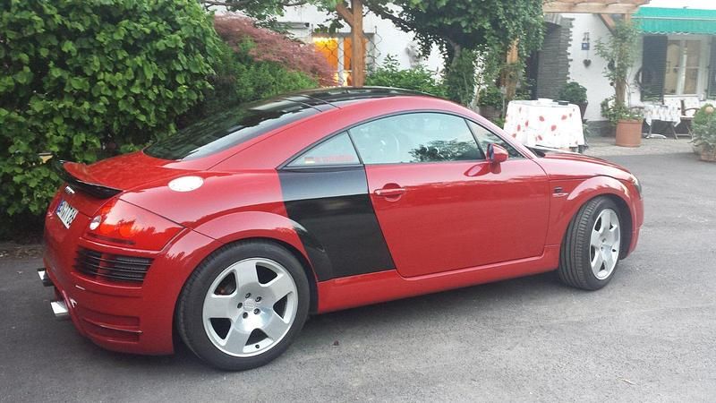Rot Gebraucht 2001 Audi TT Coupé | 8.500 € - Bild 1/4