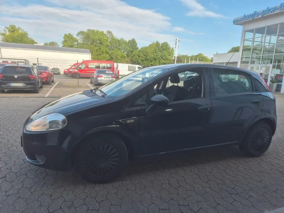 Gebraucht Fiat Grande Punto Active 65 PS (47 kW) 2009 Blau Kleinwagen