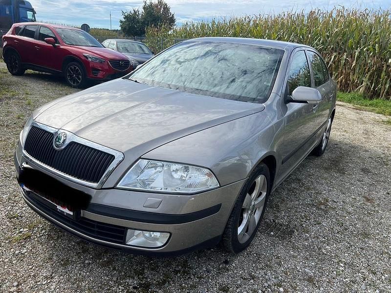 Gebraucht Skoda Octavia Elegance 160 PS (117 kW) 2008 Braun Limousine