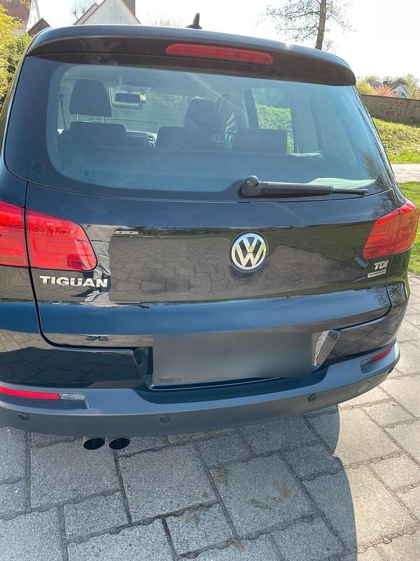 Gebraucht VW Tiguan 110 PS (80 kW) 2014 Schwarz SUV