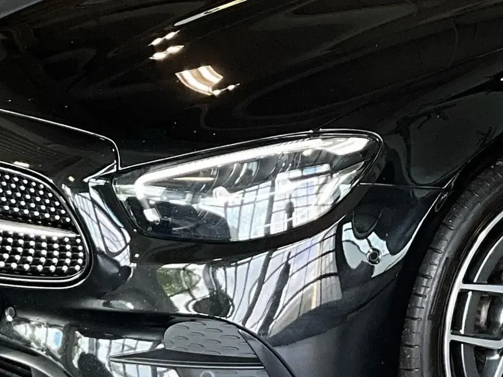 Gebraucht Mercedes E400 Style 330 PS (242 kW) 2023 Schwarz Limousine
