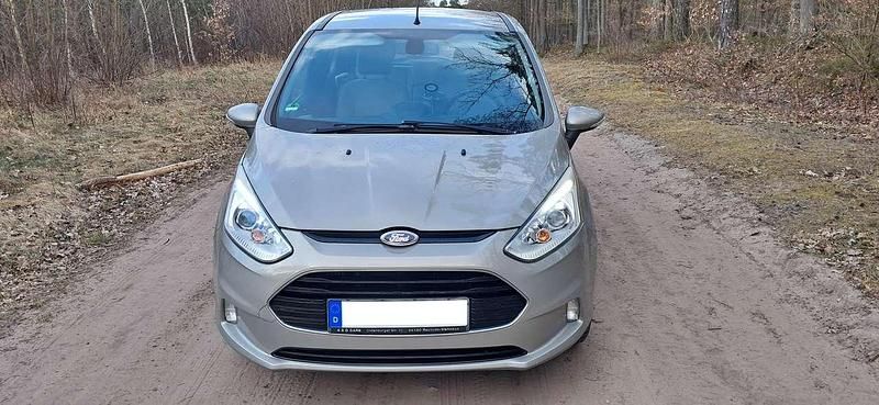 Gebraucht Ford B-MAX Trend 95 PS (69 kW) 2013 Gold Van / Kleinbus