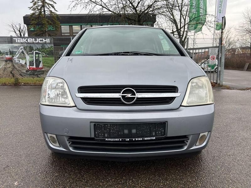 Gebraucht Opel Meriva 101 PS (74 kW) 2003 Silber Van / Kleinbus