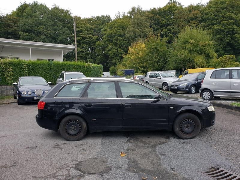 Gebraucht Audi A4 140 PS (102 kW) 2006 Schwarz Kombi