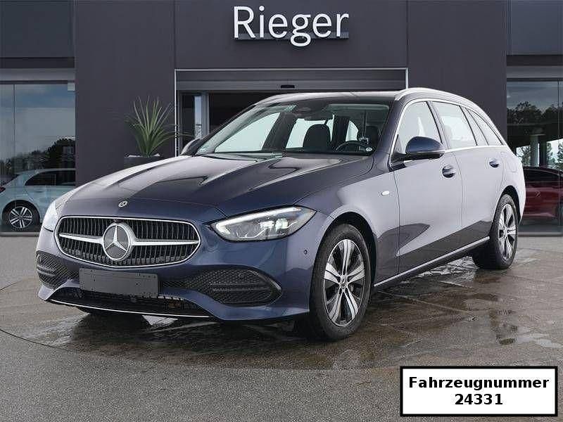 Gebraucht Mercedes C300e Avantgarde 197 PS (144 kW) 2025 Blau Limousine