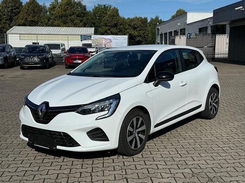 Weiß Gebraucht 2023 Renault Clio V Equilibre Limousine | 15.990 € (Fairer Preis) - Bild 1/4