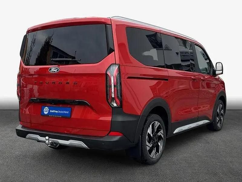 Neu Ford Tourneo Active 170 PS (125 kW) 2025 Rot Kombi