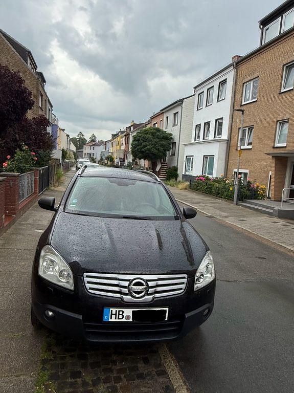 Schwarz Gebraucht 2009 Nissan Qashqai +2 Tekna SUV | 6.000 € (Fairer Preis) - Bild 1/4