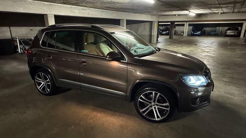 Gebraucht VW Tiguan Style 184 PS (135 kW) 2014 Braun SUV