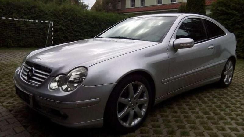Gebraucht Mercedes C230 192 PS (141 kW) 2003 Silber Coupé