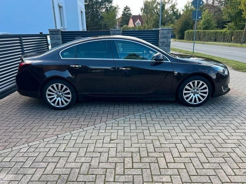 Gebraucht Opel Insignia Innovation 250 PS (183 kW) 2016 Braun Limousine