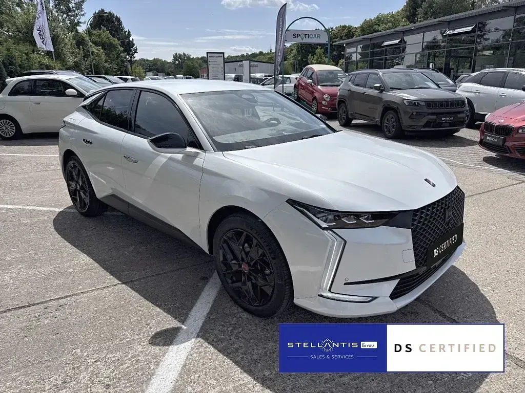Gebraucht DS Automobiles DS4 Performance Line Plus 131 PS (96 kW) 2024 Weiß SUV
