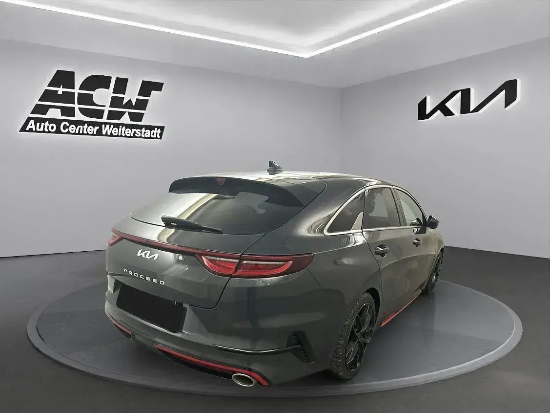 Gebraucht Kia ProCeed GT 204 PS (150 kW) 2022 Grau Kombi