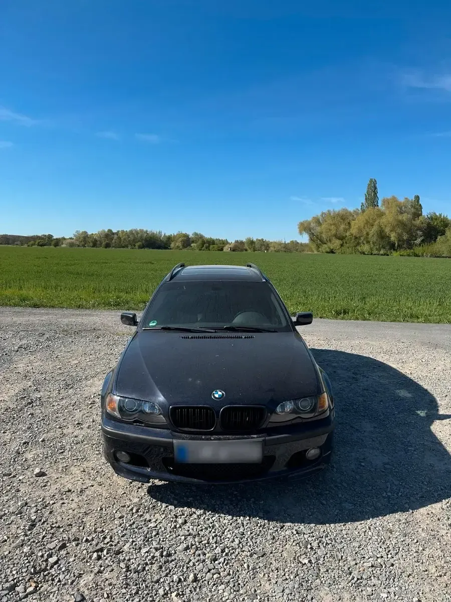 Second-hand BMW 320 150 CP (110 kW) 2004 Albastru Break