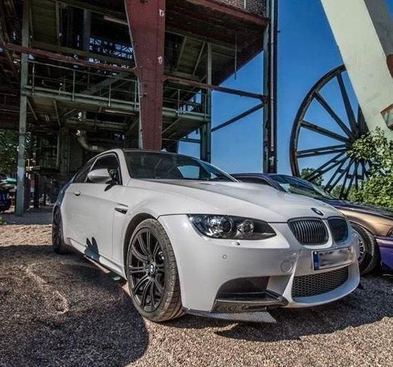 Weiß Gebraucht 2009 BMW M3 Coupé | 59.800 € (Fairer Preis) - Bild 1/4