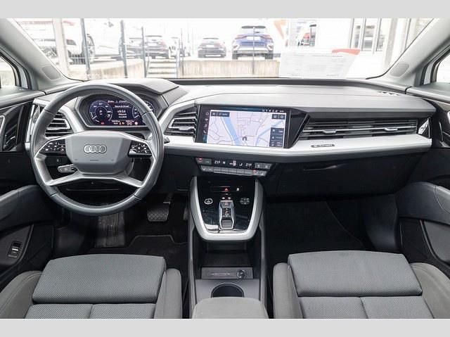Gebraucht Audi Q4 e-tron Advanced 194 kW (265 PS) 2023 Gletscherweiß metallic SUV