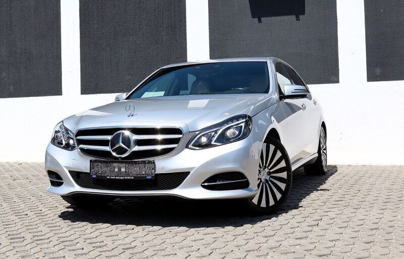 Silber Gebraucht 2013 Mercedes E350 Limousine | 16.900 € (Guter Preis) - Bild 1/4