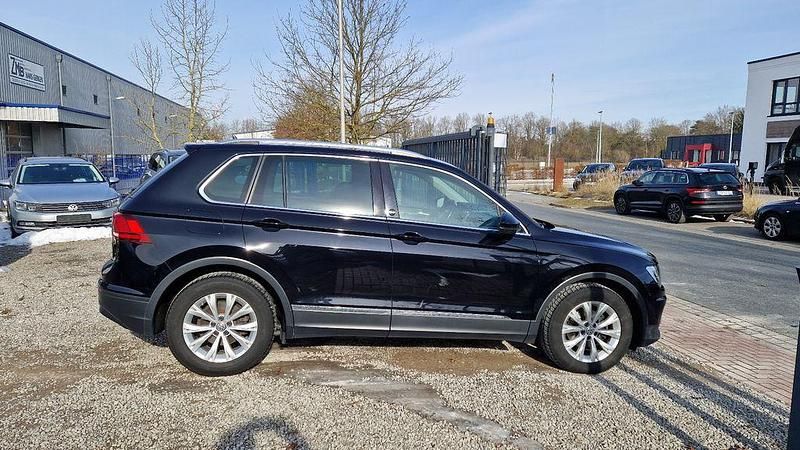 Gebraucht VW Tiguan Sound 150 PS (110 kW) 2018 Schwarz SUV