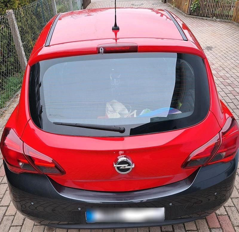 Second-hand Opel Corsa 70 CP (51 kW) 2016 Roșu Hatchback