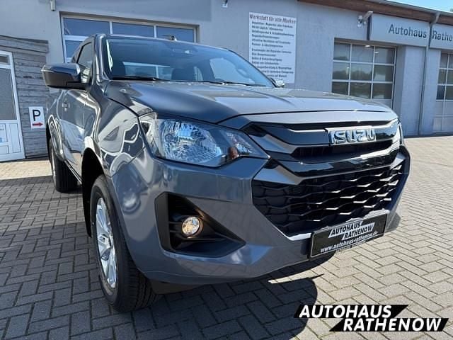 Isla gray met. Neu 2025 Isuzu D-Max Limousine | 41.495 € (Superpreis) - Bild 1/4