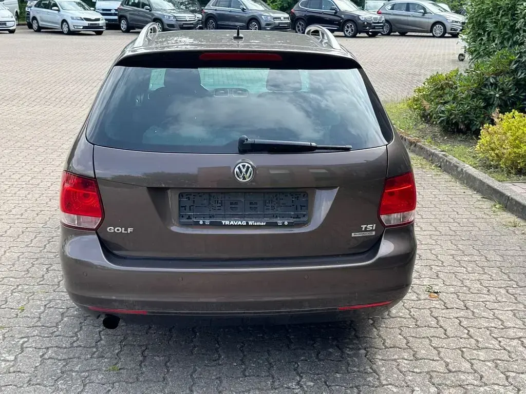 Gebraucht VW Golf VI Style 105 PS (77 kW) 2011 Braun Kombi