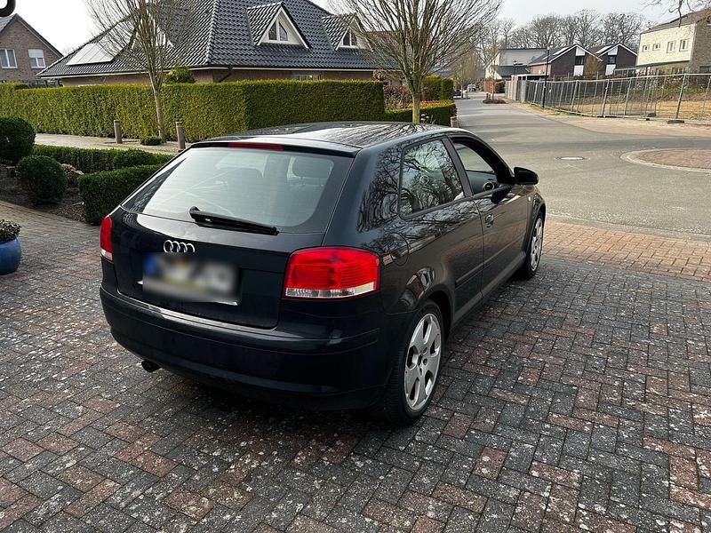Gebraucht Audi A3 116 PS (85 kW) 2006 Schwarz Kleinwagen