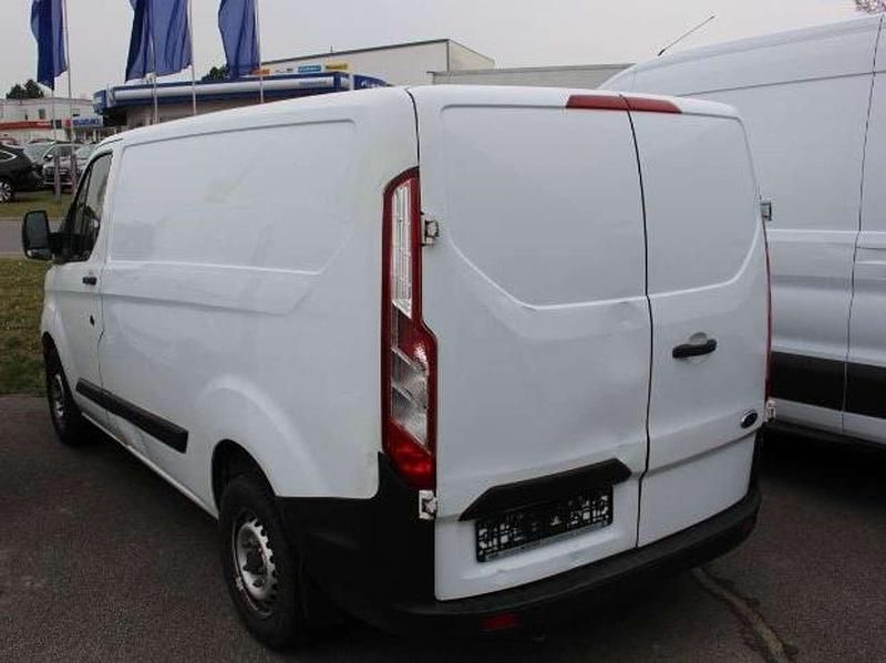 Gebraucht Ford Transit Custom 105 PS (77 kW) 2018 Weiß Pickup