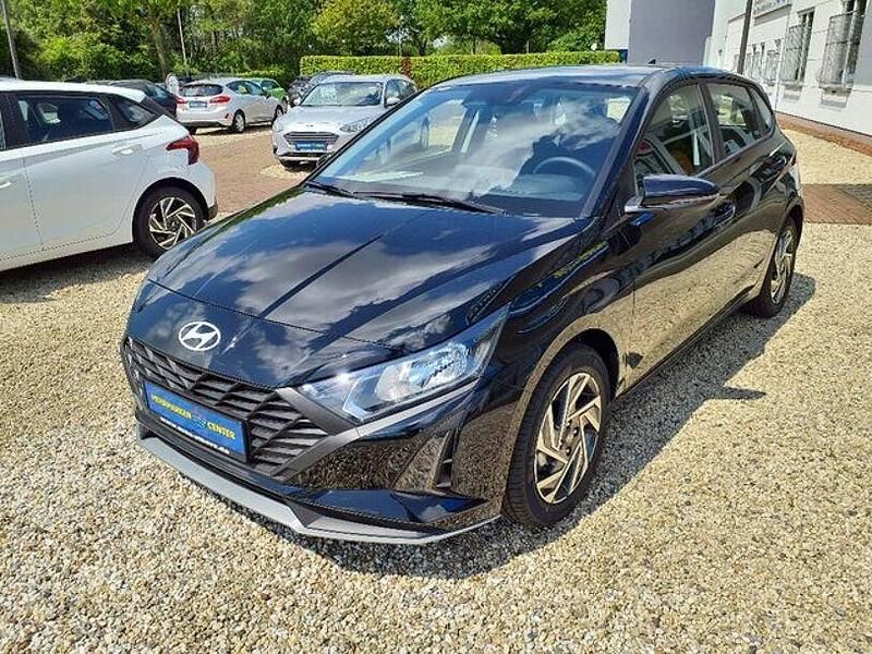 Schwarz Gebraucht 2024 Hyundai i20 Limousine | 19.290 € (Teuer) - Bild 1/4