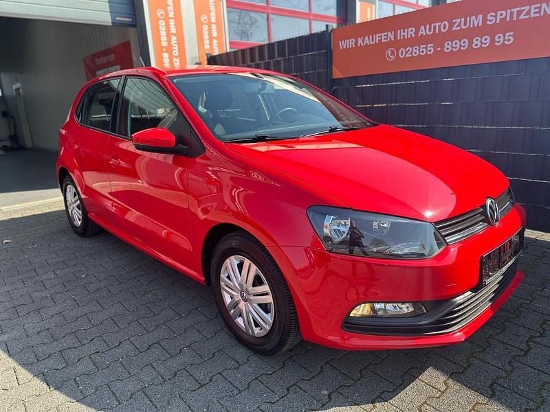 Gebraucht VW Polo Trendline 60 PS (44 kW) 2017 Rot Kleinwagen