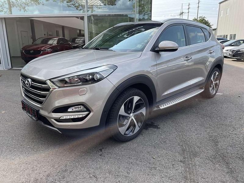 Second-hand Hyundai Tucson Premium 184 CP (135 kW) 2016 Alb SUV