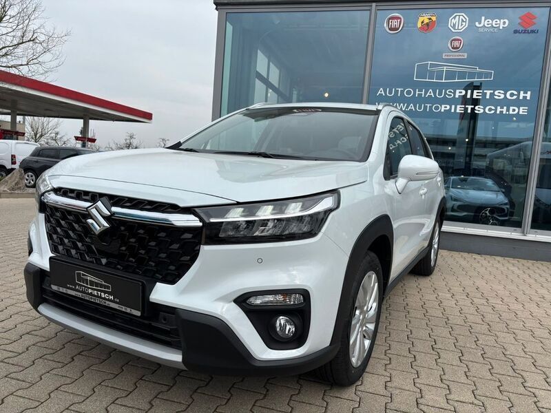 Weiß Neu 2025 Suzuki SX4 S-Cross Comfort SUV | 24.372 € (Fairer Preis) - Bild 1/4