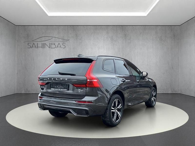 Gebraucht Volvo XC60 R-Design 253 PS (186 kW) 2021 Grau SUV