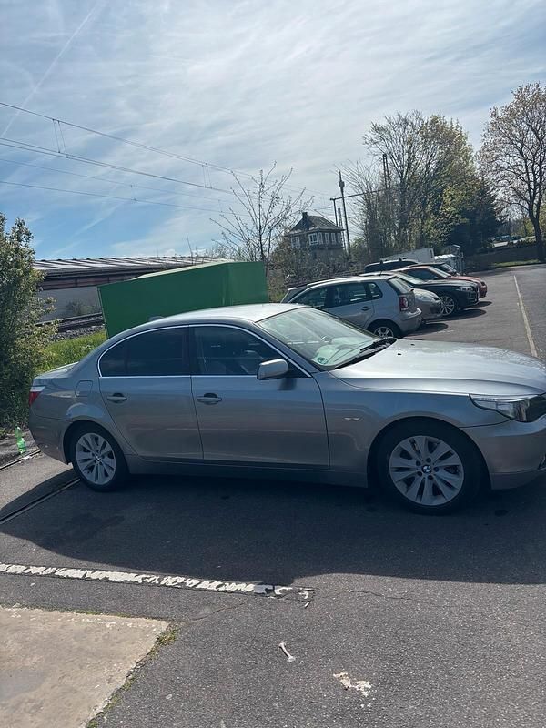 Usado BMW 530 231 CV (169 kW) 2006 Berlina