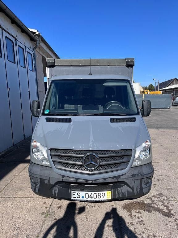 Second-hand Mercedes Sprinter 143 CP (105 kW) 2018 Gri Van